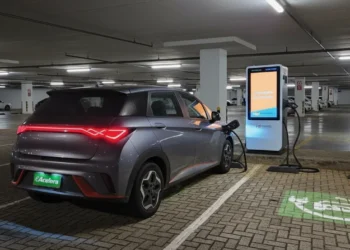 Seguro Carregador de Carro Eletrico Ganha Cobertura na Porto Seguro